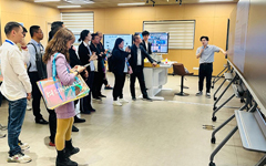 90hy豪运国际新一代智慧教室方案落地浙江大学未来教室